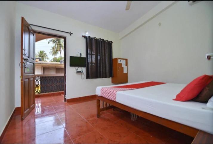 Sea Princess Hotel Baga Exterior photo